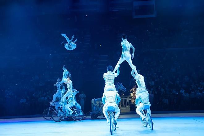 《国风雅韵·奇技华章》在京上演杂技与国乐完美融合(图2)