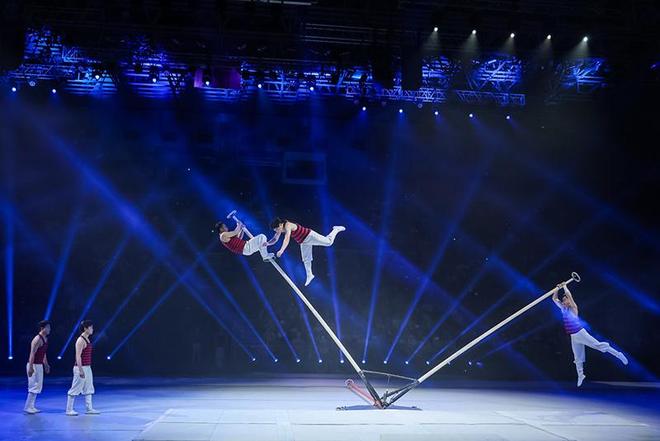 《国风雅韵·奇技华章》在京上演杂技与国乐完美融合(图3)